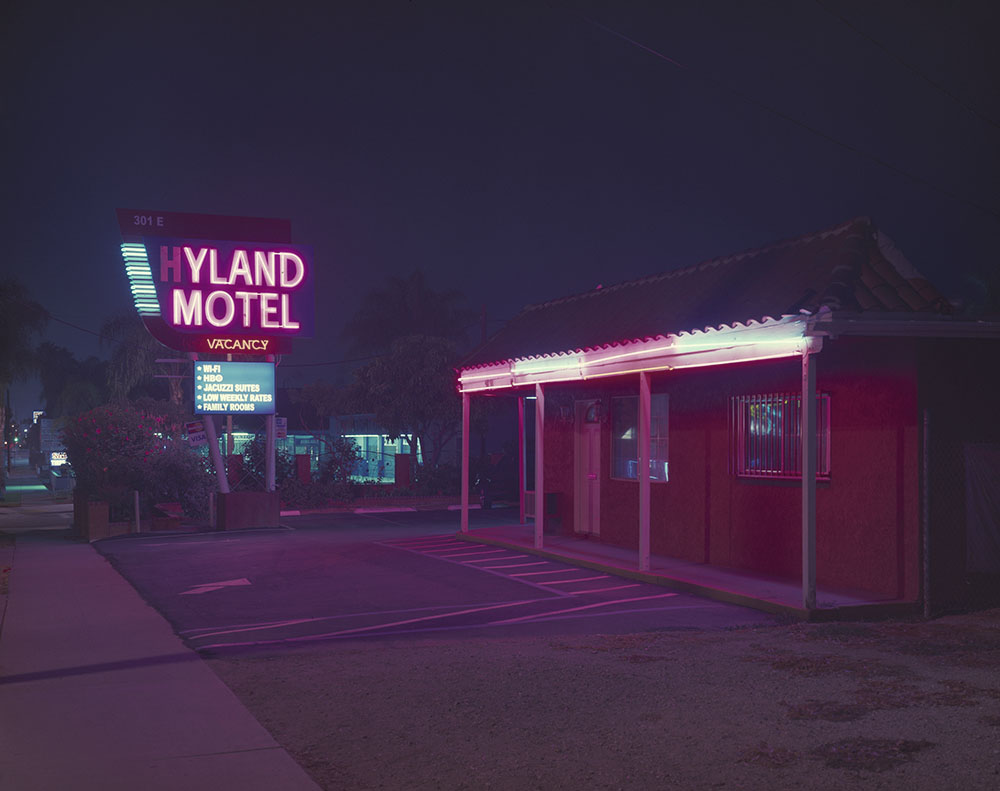 Expired L A Vicky Moon