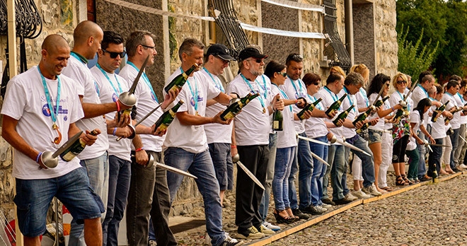 Massabrering - Reklamjippo - 487 st flaskor samtidigt!!