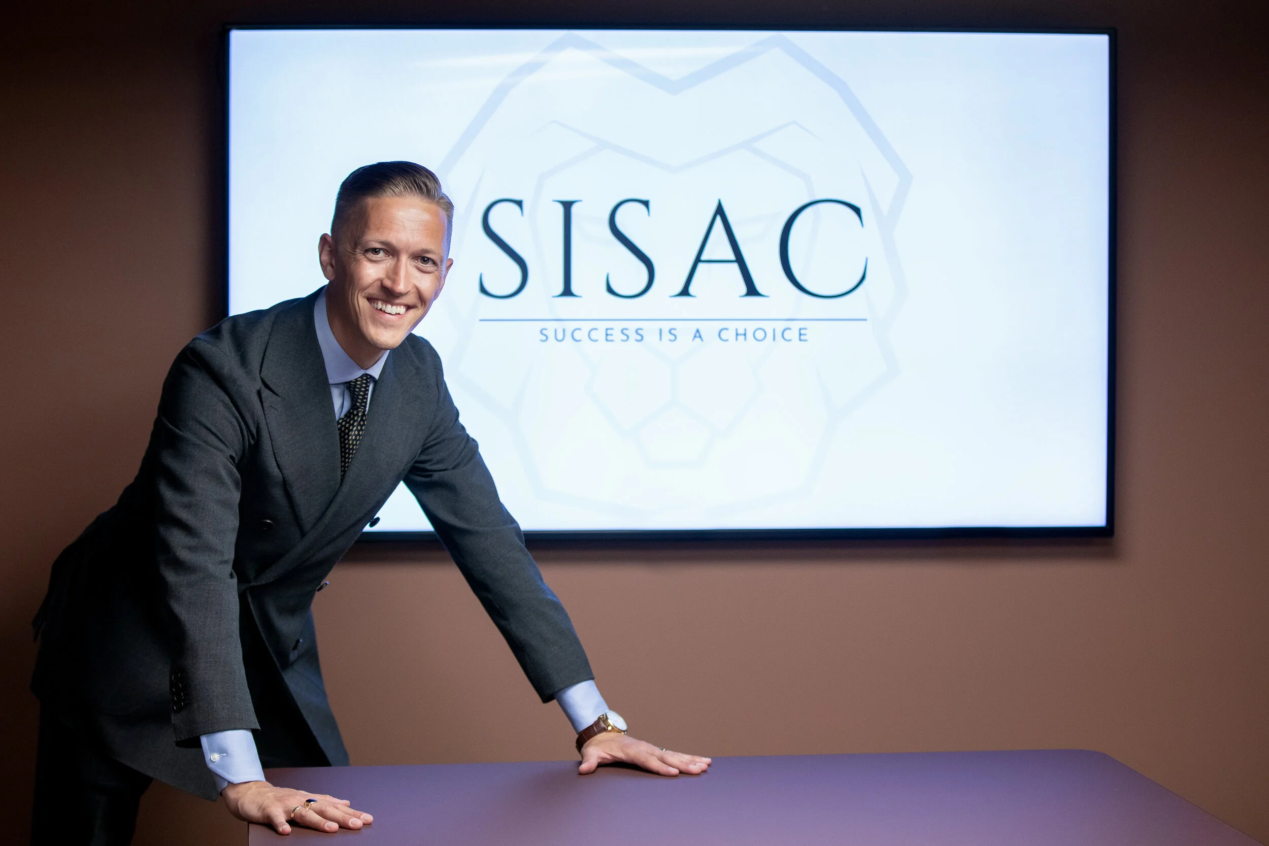 Bedriftsportrett - Janick Löwe - Business coach for Sisac