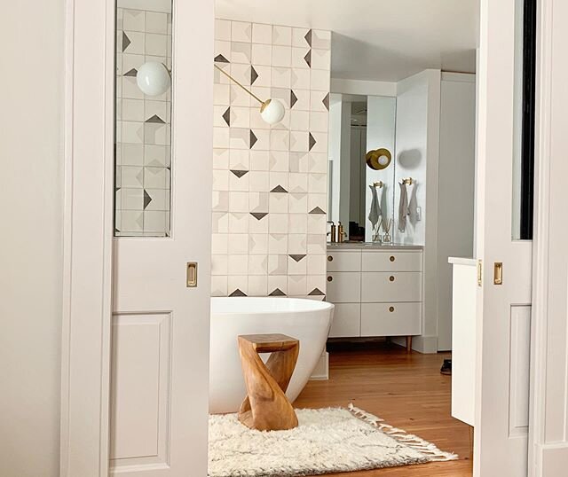 Morning bath? Maybe not a bad idea... This bathroom was pretty &ldquo;different&rdquo; before our renovation. We used the same space but moved some walls. The tile from @sminkthings is so cool and I love the cabinet doors from @reformcph. It&rsquo;s 