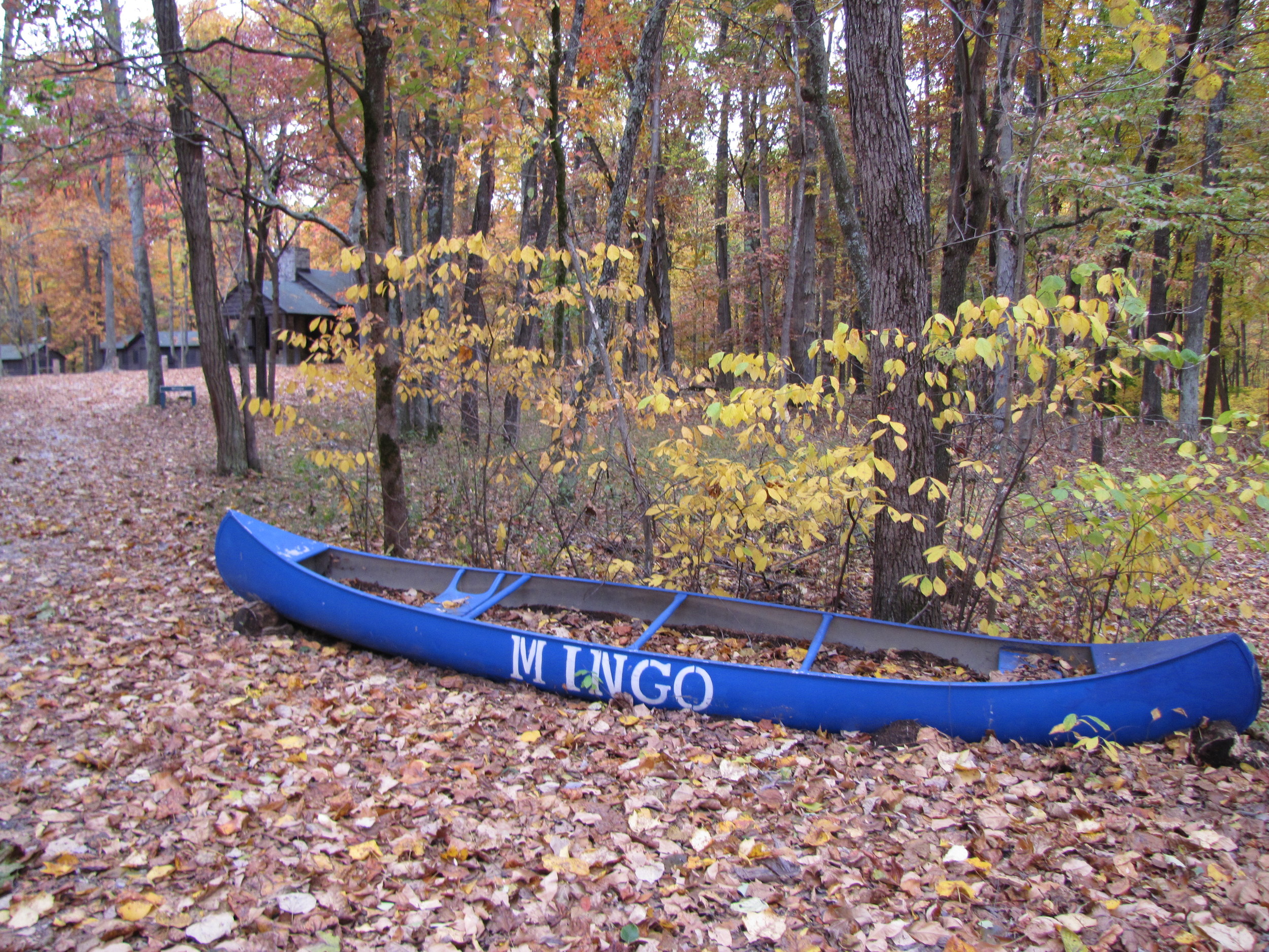 Canoe Planter Camp Piomingo