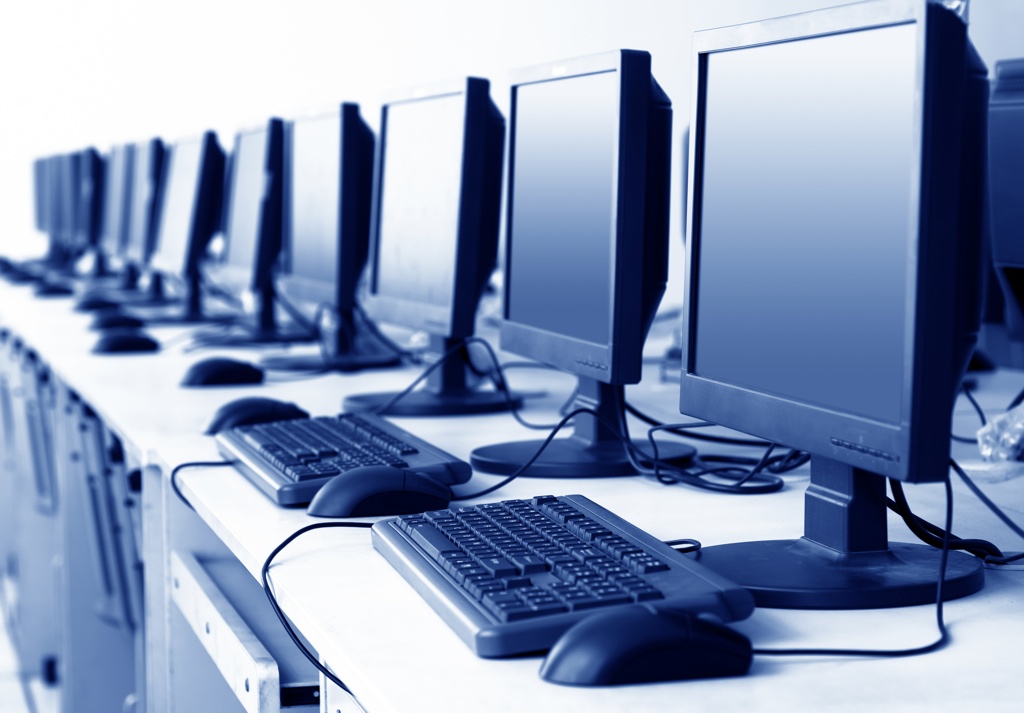 computers-in-row.jpg