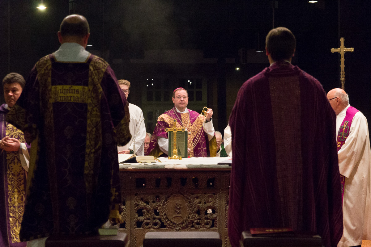 Pontifikalamt mit Bischof Dr. Georg Bätzing in St. Bonifatius. Foto: Benjamin Dahlhoff