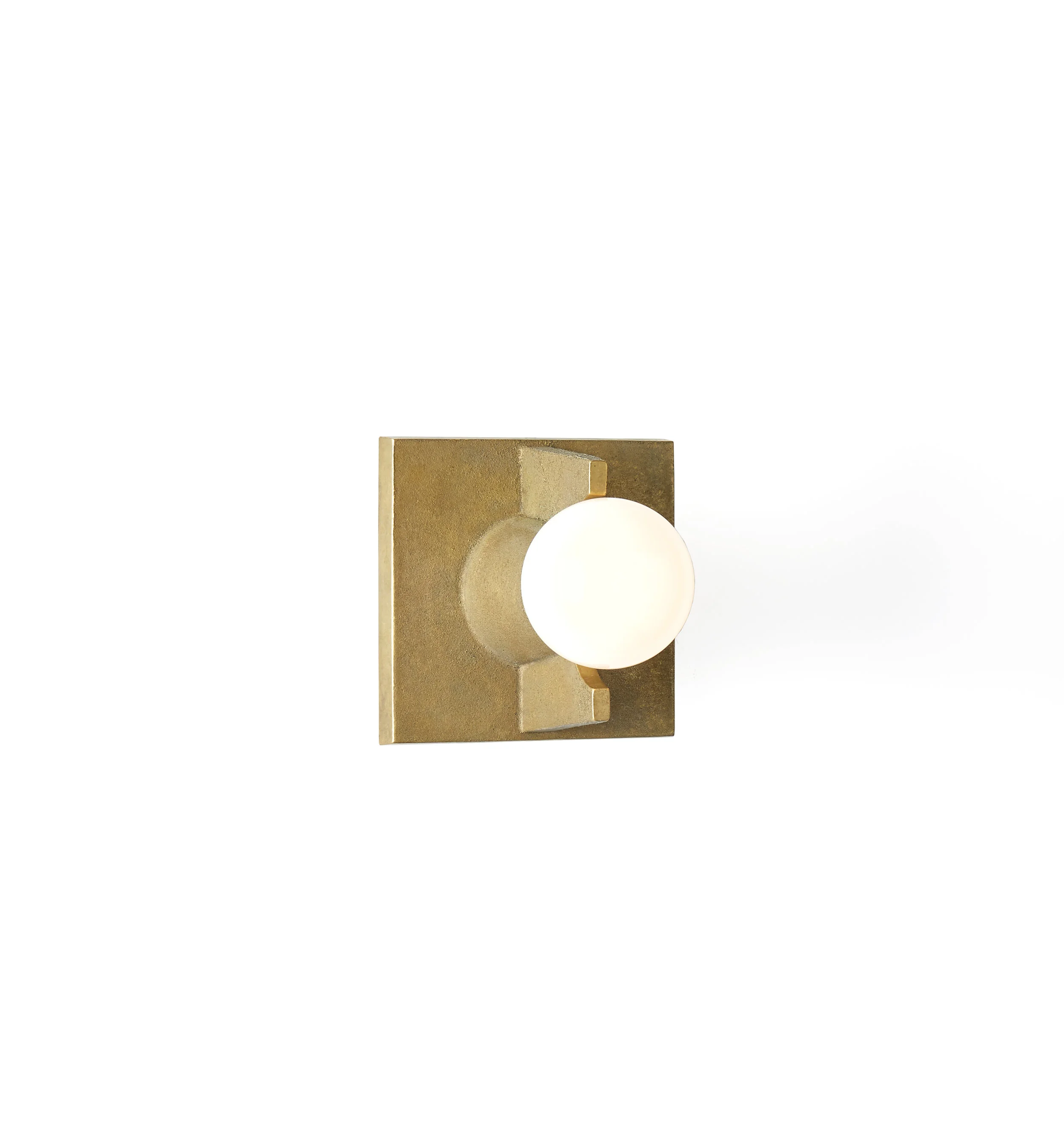 O&G MERIDIAN SCONCE _ SQUARE 4.5_g19 bulb_on white_oblique.jpg