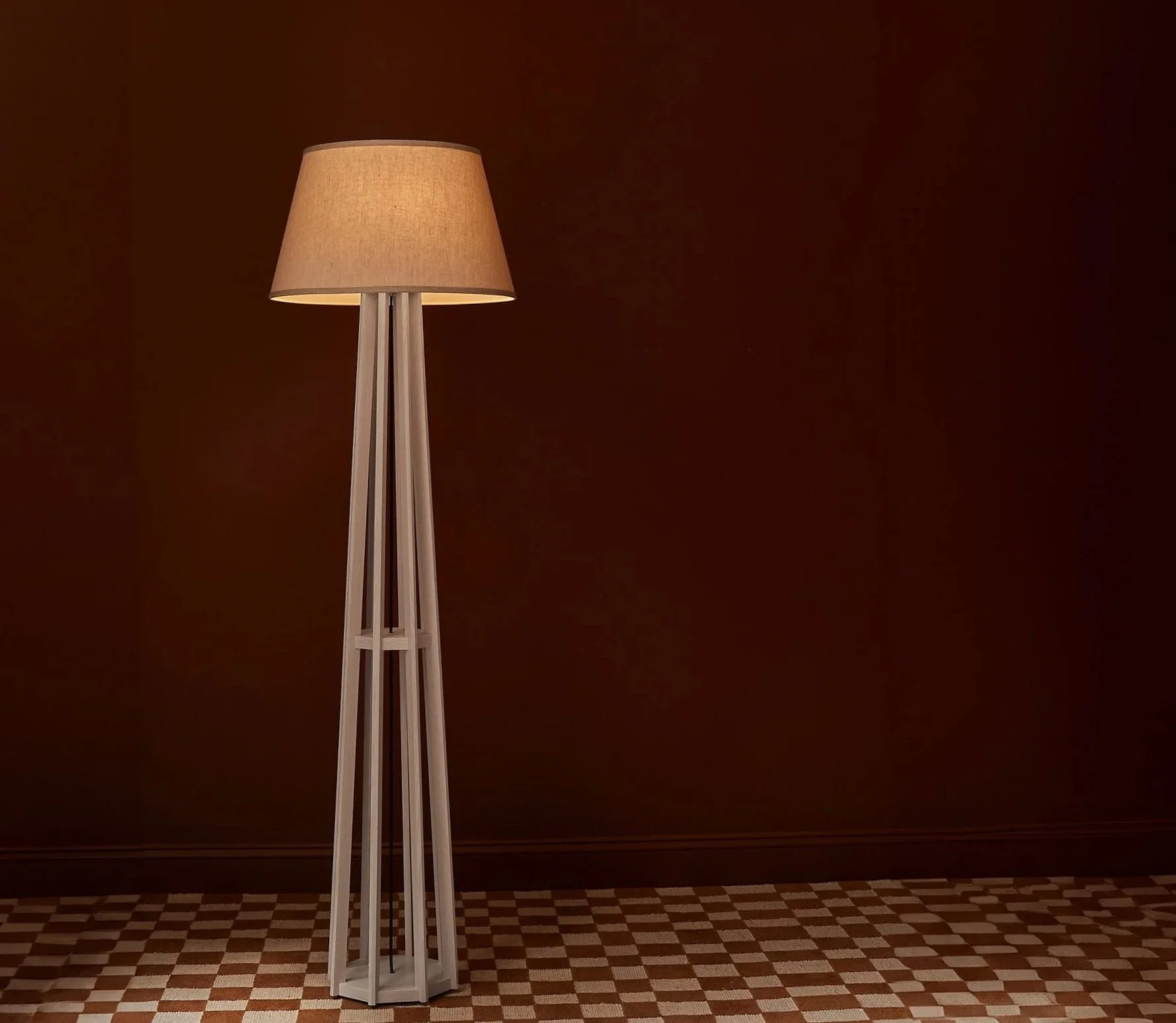 TORRE+LAMP-ASH-GLACIER-STUDIO+VIGNETTE.jpg