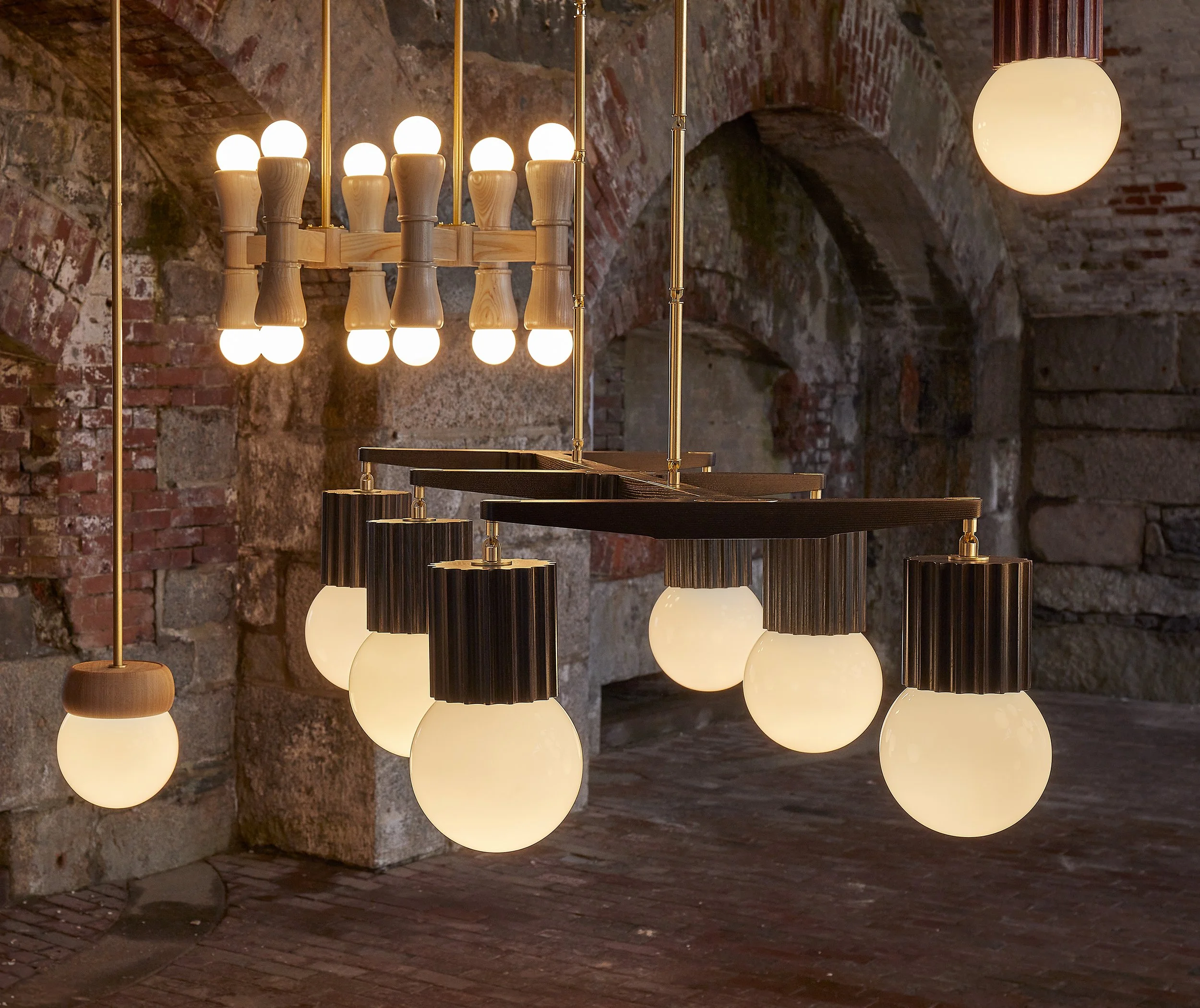 LIGHTING GROUP-CASEMENTS-ON-DETAIL.jpg