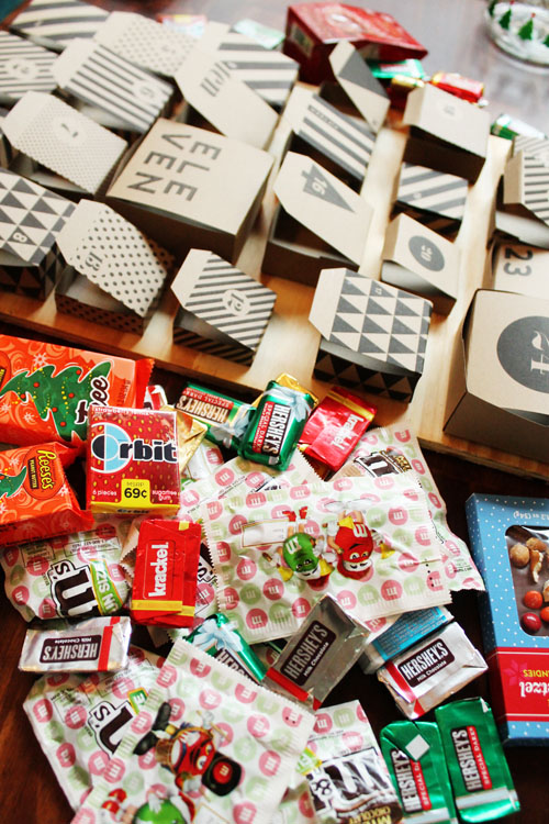 Modern-Advent-Calendar 5.jpg