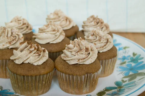 Snickerdoodle Cupcake 4.jpg