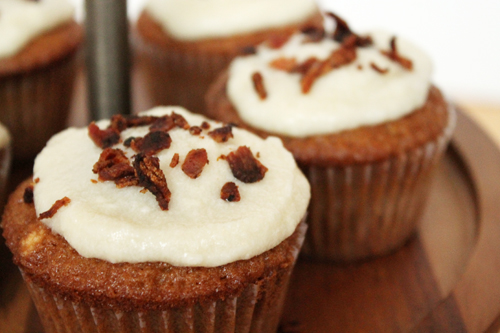 Bacon Maple Cupakes 3.jpg