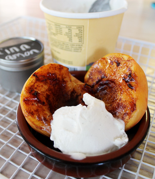 Grilled Peaches 1.jpg