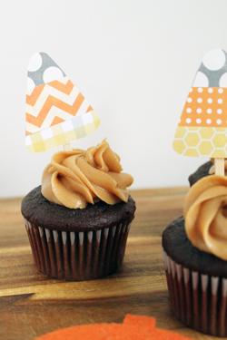 Candy-Corn-Cupcake-Toppers 12.jpg