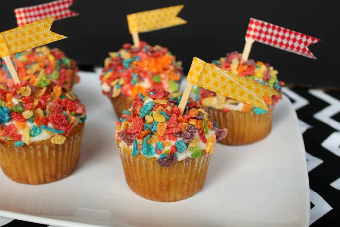 Fruity Pebbles Cupcakes 5.jpg
