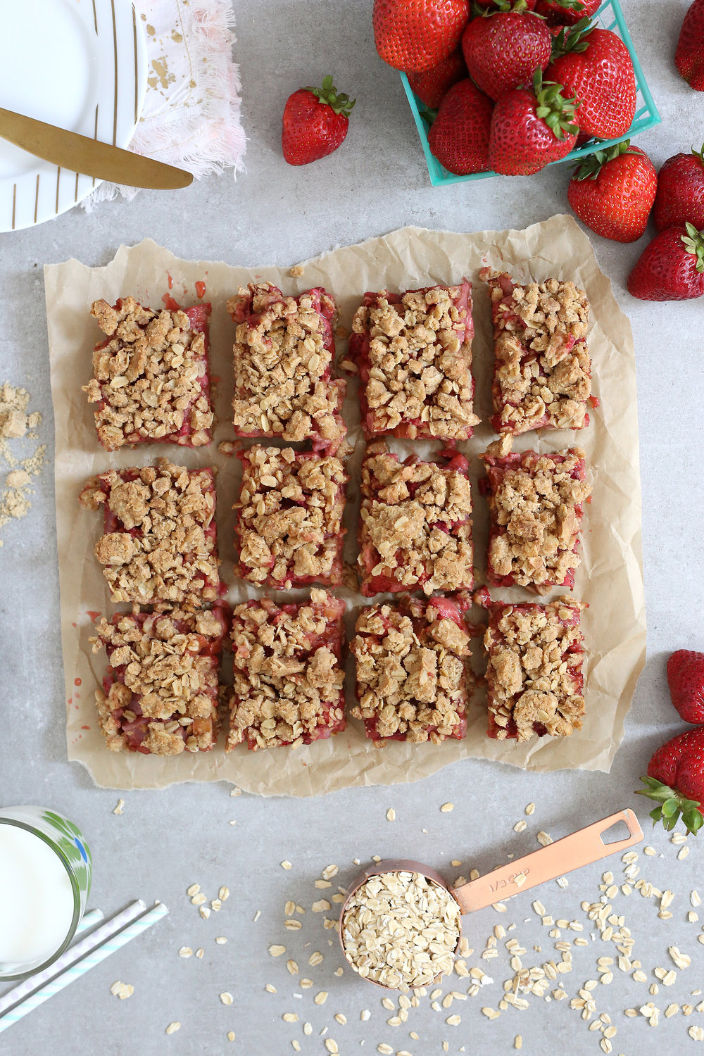 Breakfast or dessert: Strawberry Rhubarb Bars are it! Grab the recipe: Unusuallylovely.com