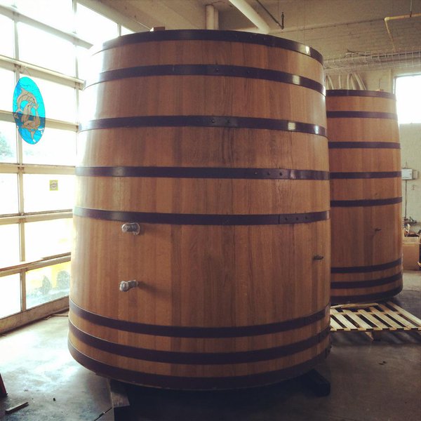 What's a foeder? This is a foeder. Swiped, with love, from Perennial's Twitter account.
