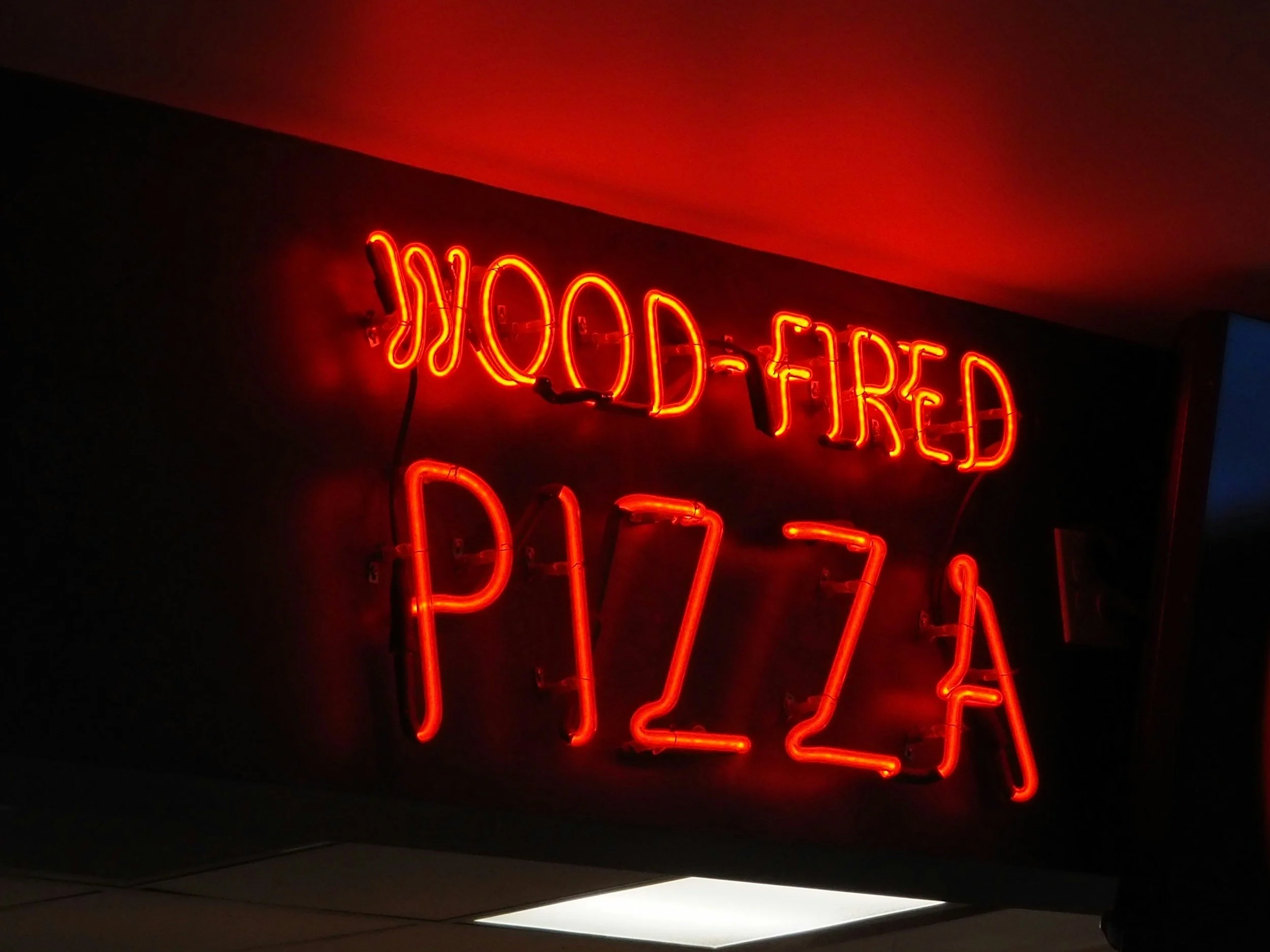 Food Truck: Chuck's Woodfired Pizza