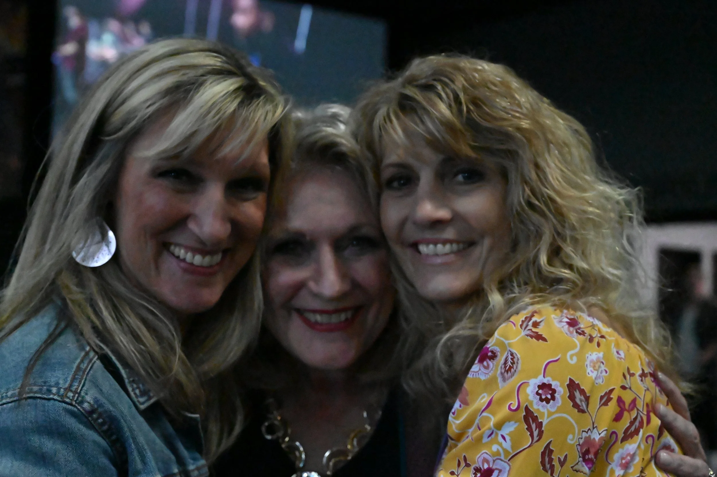 angel, monica, carol.JPG