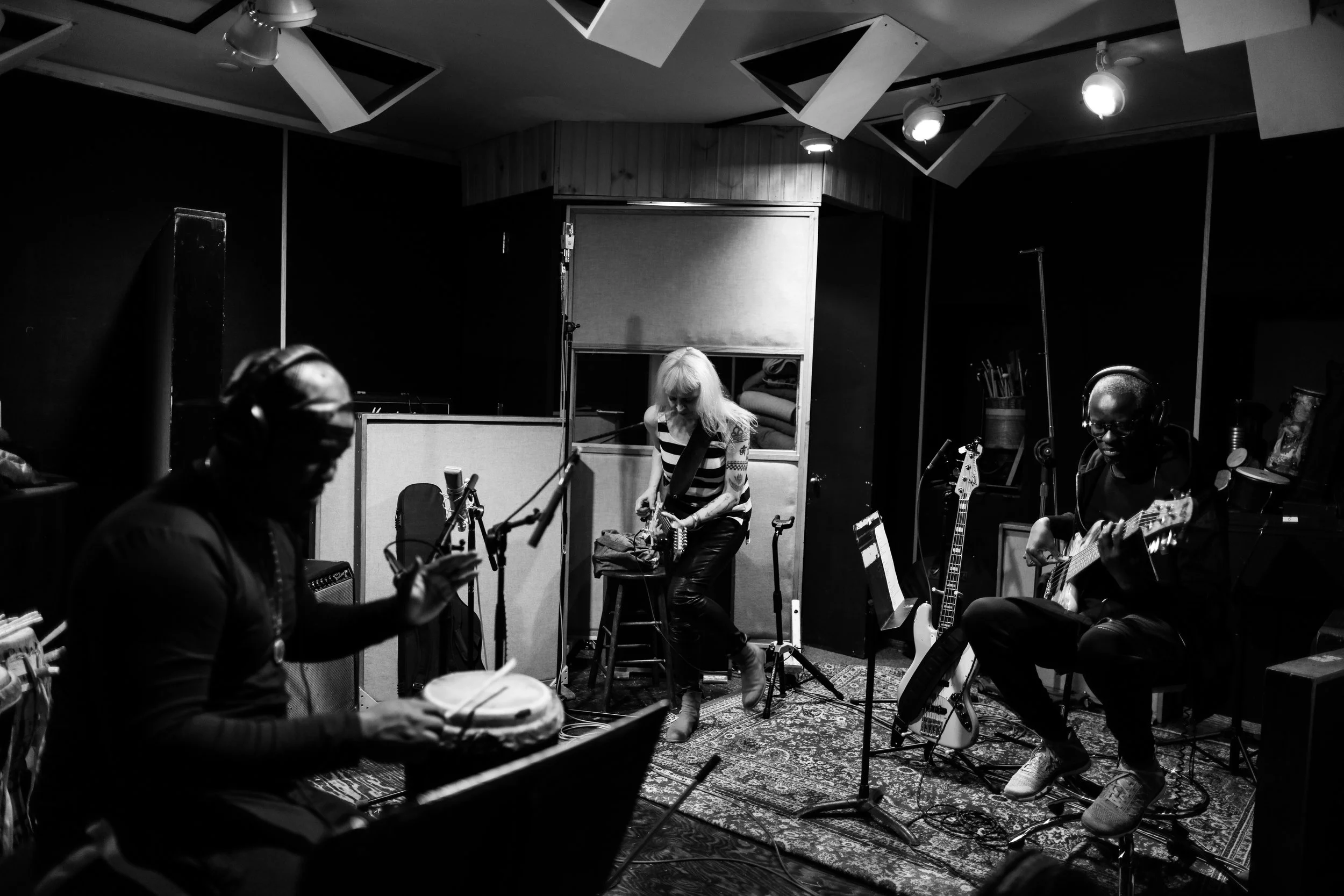  photo by Sandrine Lee 