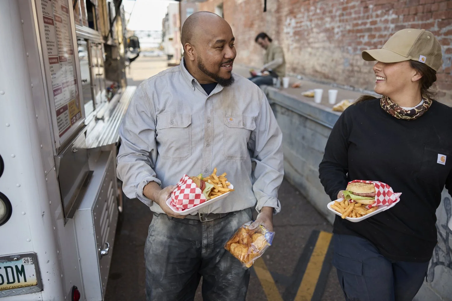 Construction_Shot_03_Catalog-2_Lunch_Carhartt_WorkShirt_4397.jpg
