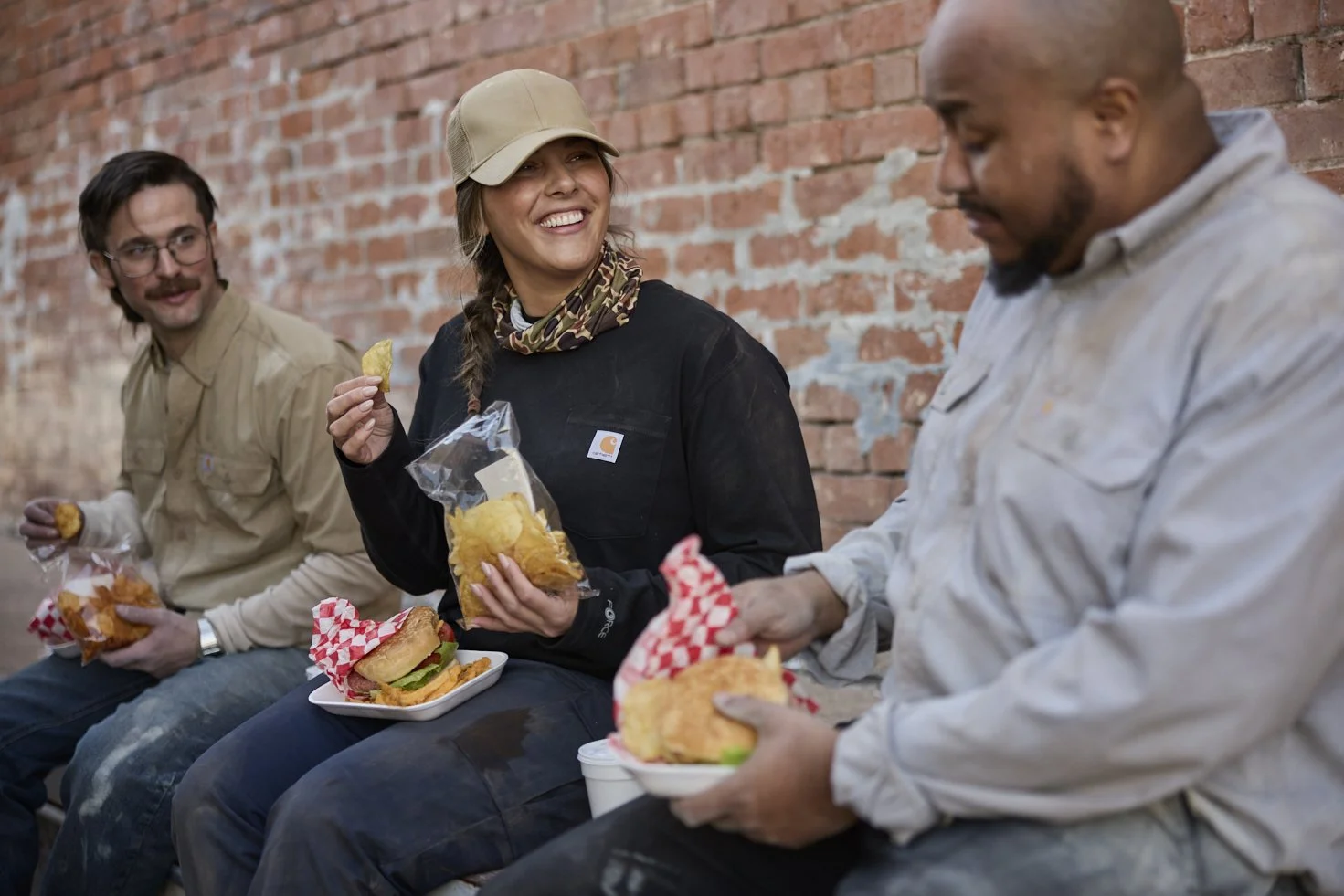Construction_Shot_03_Catalog-2_Lunch_Carhartt_WorkShirt_5328.jpg