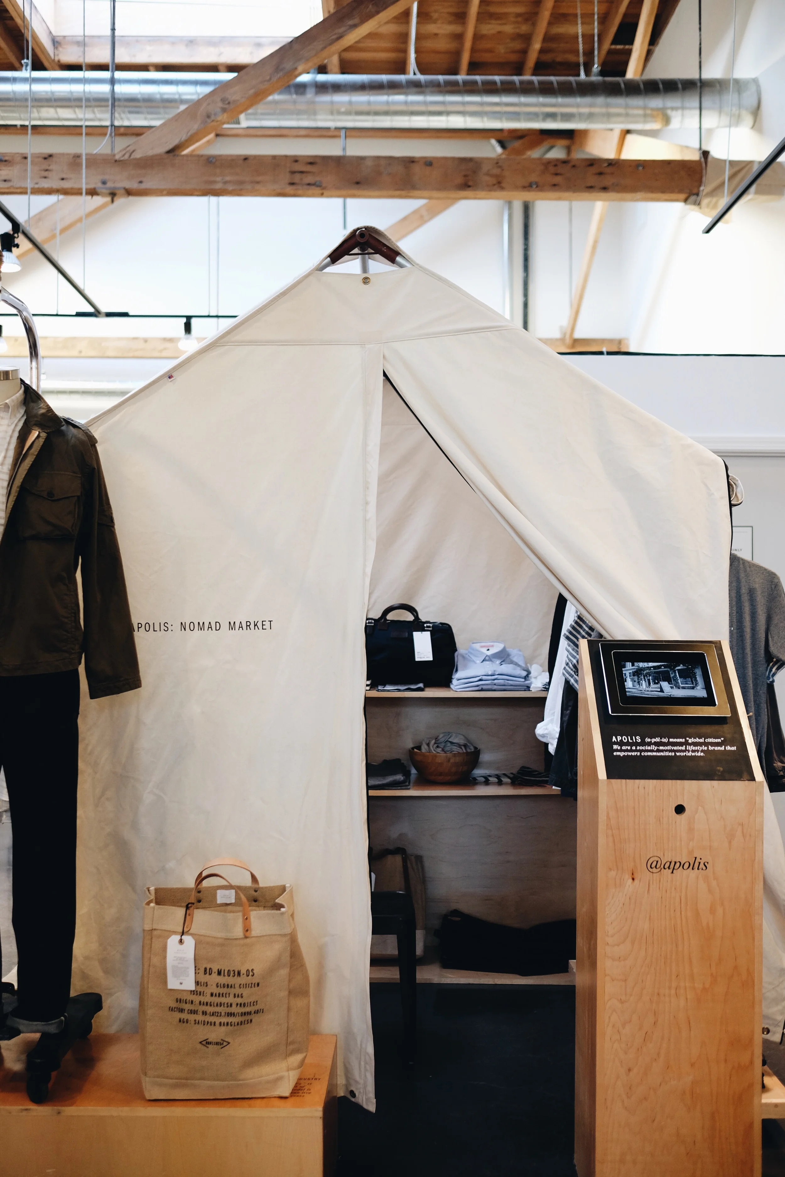 Nomad Market Popup Tent
