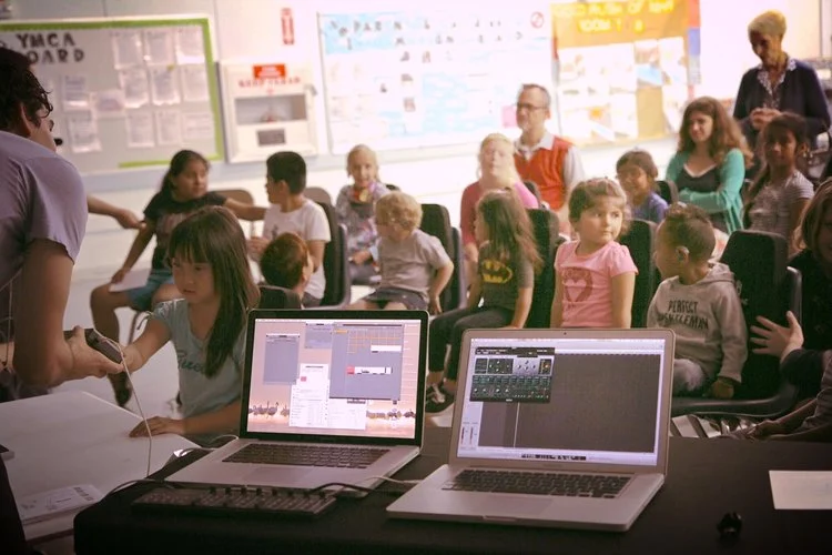 FeelHarmonic+School.jpg