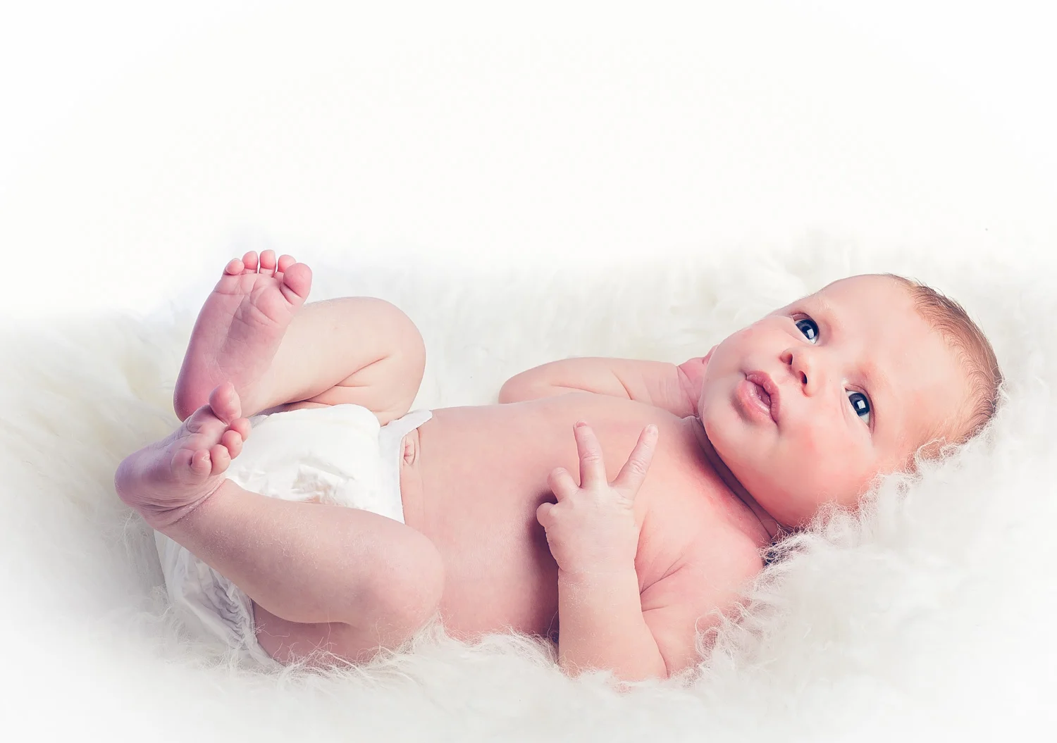 Mark_Barnes_Family_Photographer_Newborn_Photography_Ethan-3.jpg