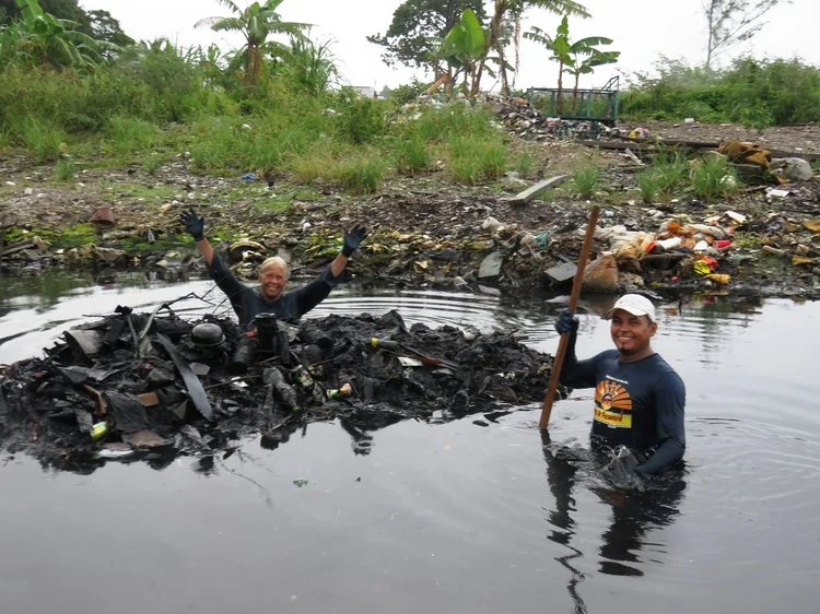 Treasure Hunting with Sue Hendrickson