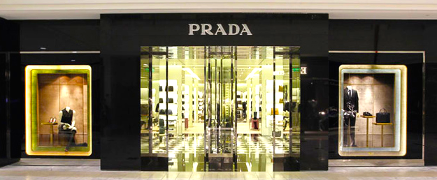 Photo: http://retaildesignblog.net