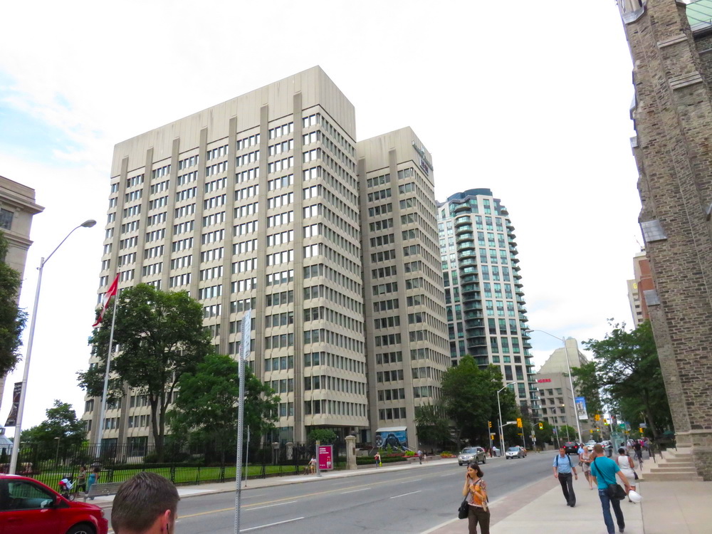250 Bloor Street East