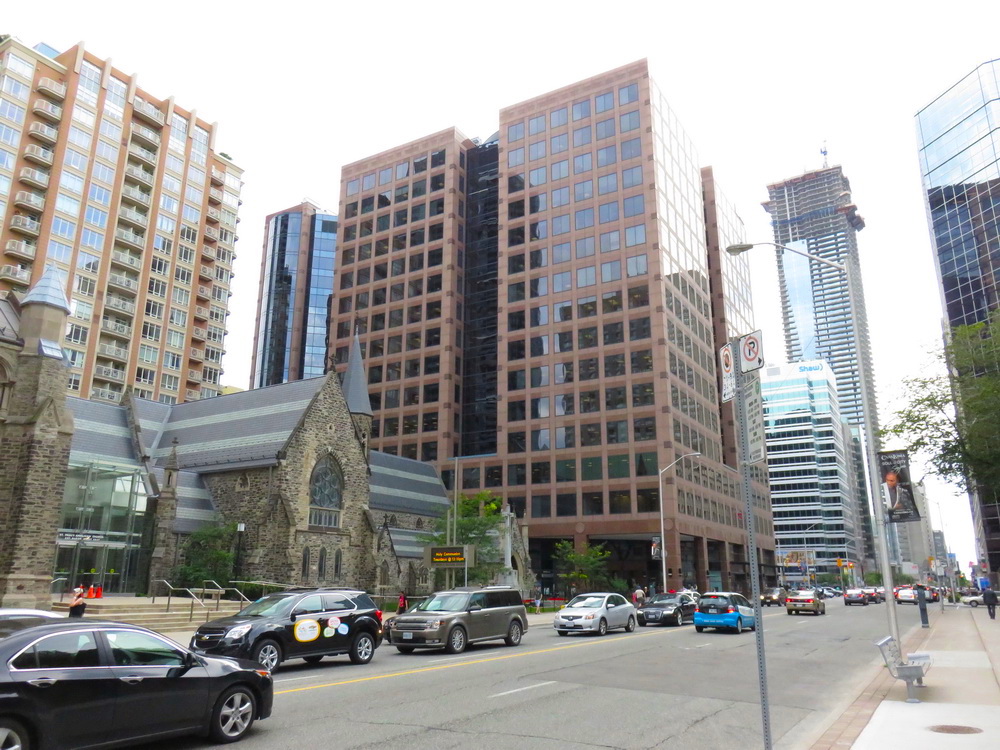 Bloor Street East, looking west towards Yonge Street