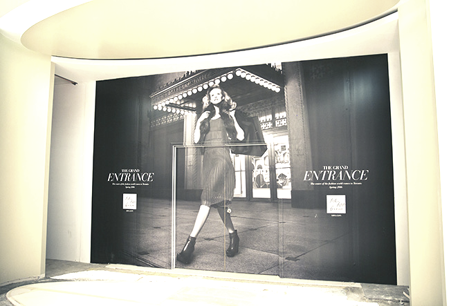 3rd floor entrance, photo: Saks Fifth Avenue/ Billy Rood