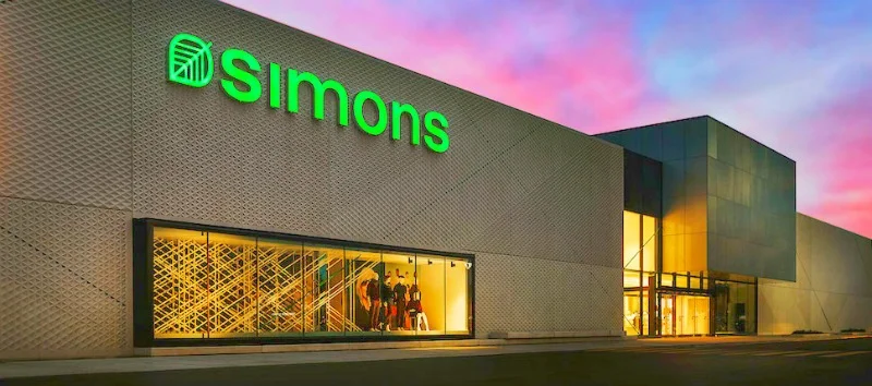 Photo: Simons.ca