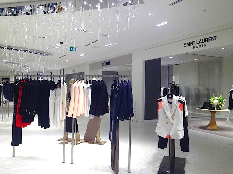 Women's boutiques on 3. Photo: Retail Insider