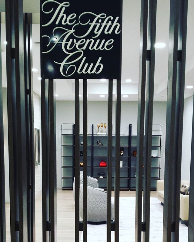 Personal shopping, VIP treatment. Photo: hollywoodkhan via Instagram