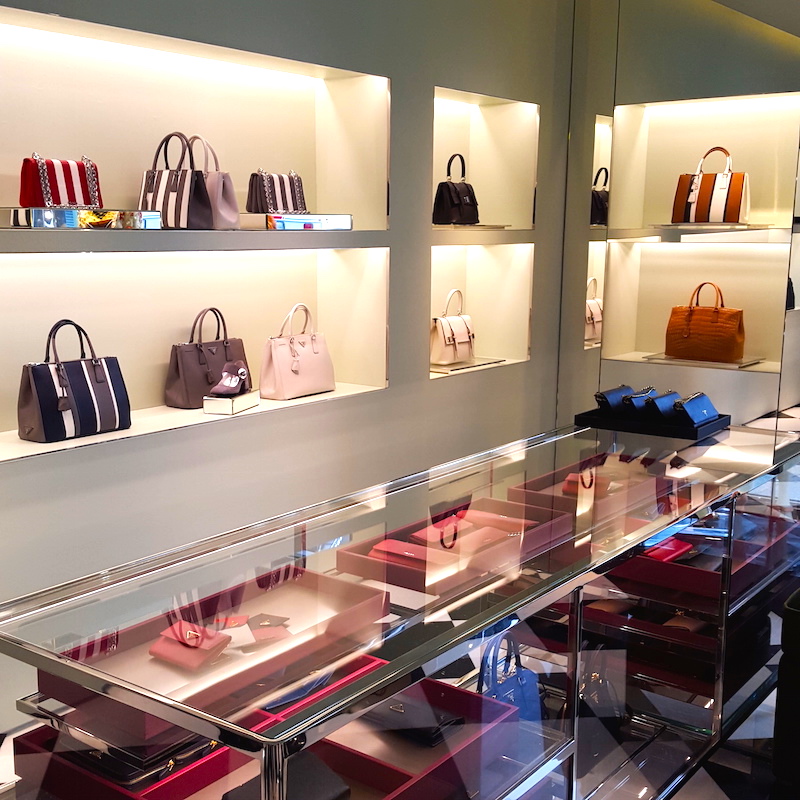 Handbags/accessories, ground floor. Photo: Helen Siwak of @Eco.Lux.Luv