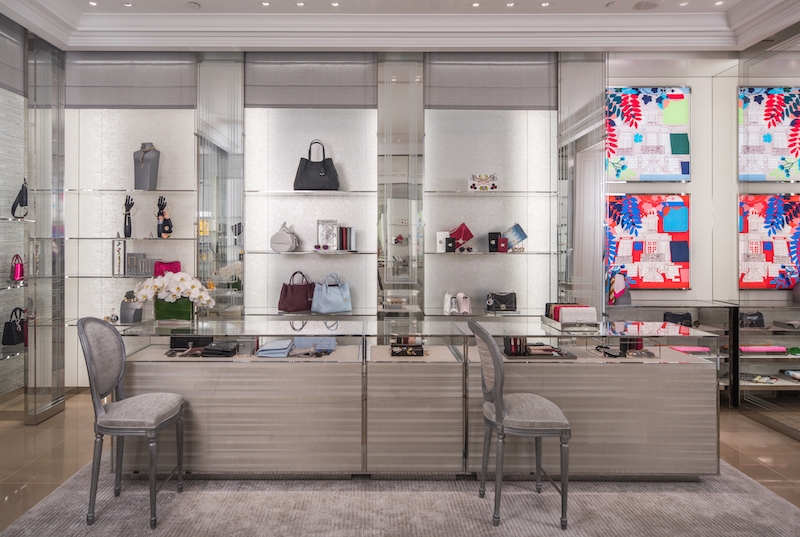 Handbags, scarves and other Dior accessories.