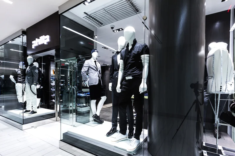 Stunning artisitc window displays, custom designed for the new store.&nbsp;