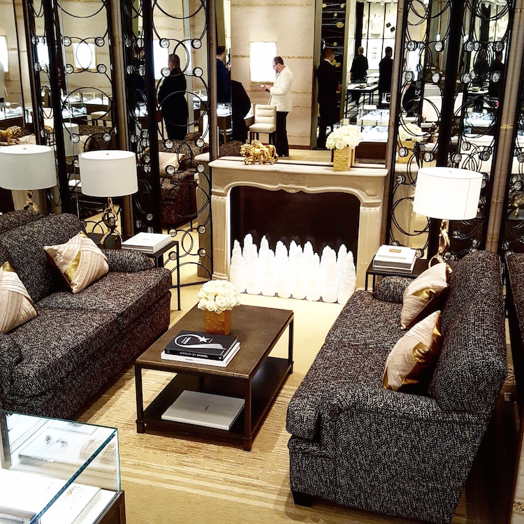 Central seating area with fireplace. Photo: Helen Siwak of @Eco.Lux.Luv