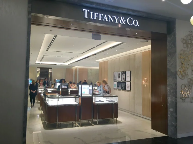 Tiffany & Co. operates a concession within Holt's Square One. Photo: Chantal Mizerski, Retail Council of Canada.