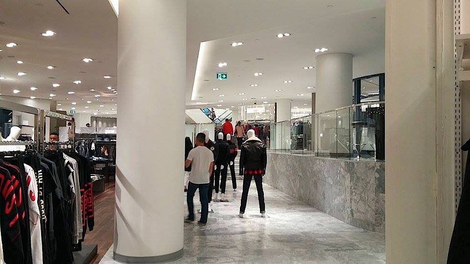 The expansion includes steps, reflecting the configuration of CF Pacific Centre as well as the former sports retailer that Holt's replaced. Photo: Ritchie Po