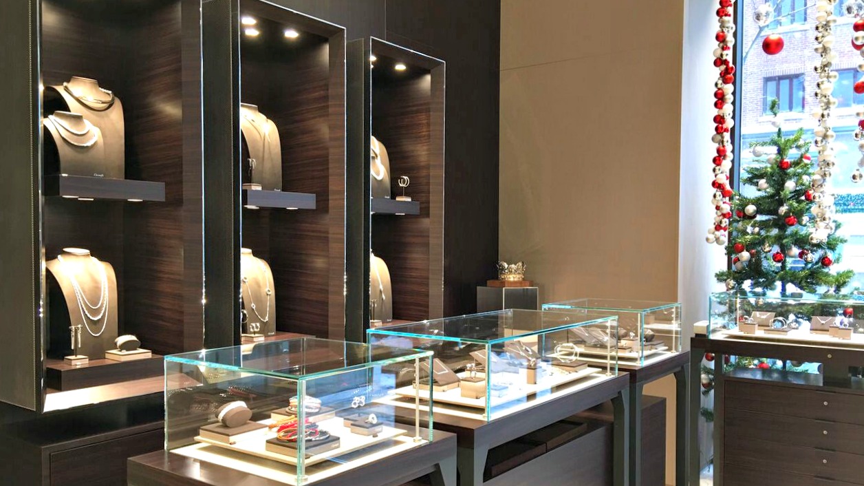 (Jewellery displays. Photo: Maxime Frechette ) 