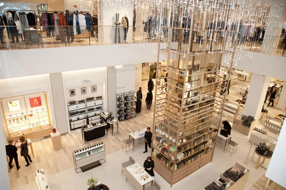 (“iRain”/atrium - photo:&nbsp; CITYMARK Construction &amp; Drywall Ltd