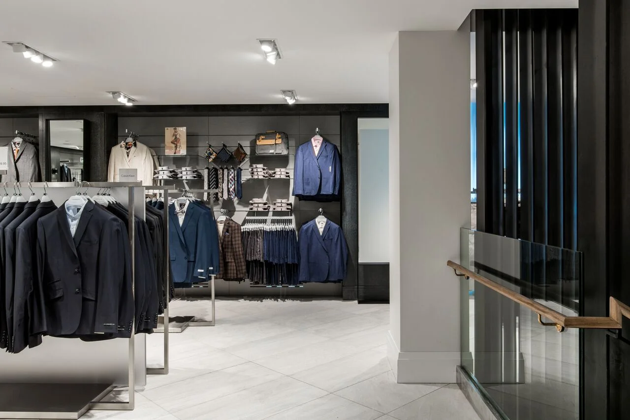 (Edito , features both men’s and women’s international designer collections, and is defined with feature entrances and uses elegant darker tones for a more luxurious feel. This department features some designer fashion pieces priced into the thousands, by designers such as  Balmain ,&nbsp; Martin Margiela ,&nbsp; Moschino &nbsp;and  DSquared2 .&nbsp;