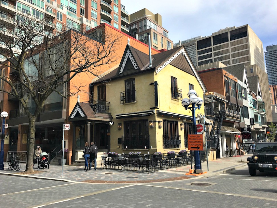 (trattoria nervosa, 75 yorkville avenue) 
