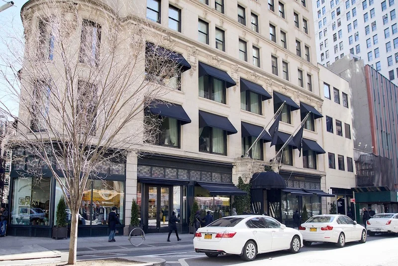 (NEW YORK CITY STORE)&nbsp;