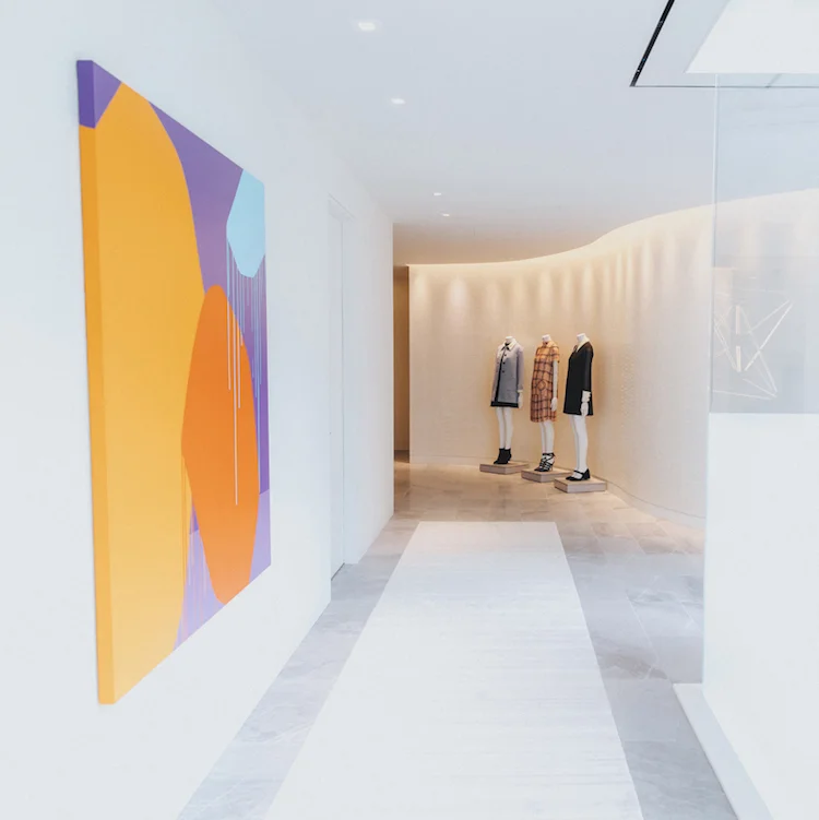 (Entrance hallway into the newly expanded personal shopping suites. photo: holt Renfrew)&nbsp;