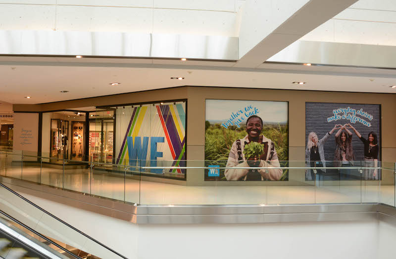(above and below: 'we' pop-up at cf rideau centre in ottawa. the store will be open until early 2018. photos: William Mitchell) 