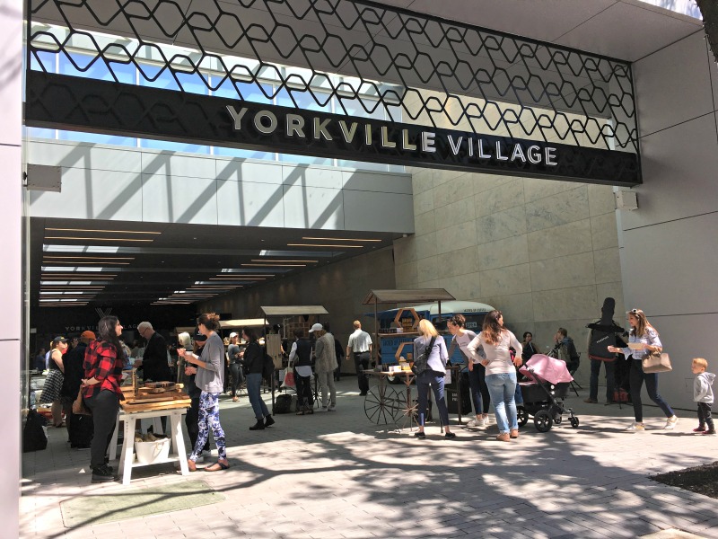 (Summer market, every wednesday this summer at yorkville village in Toronto. Photo: Craig Patterson) 