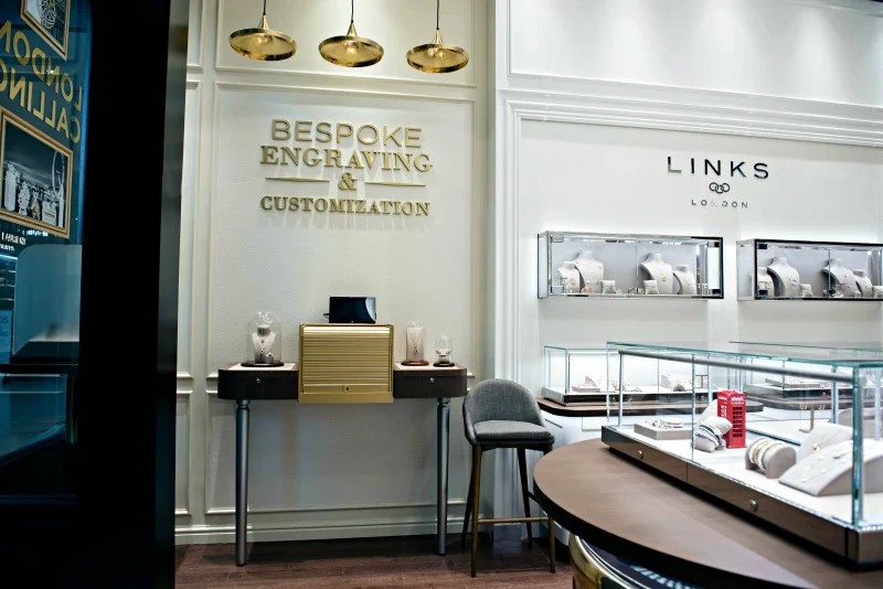 (Custom engraving at the front of the Yorkdale store)&nbsp;