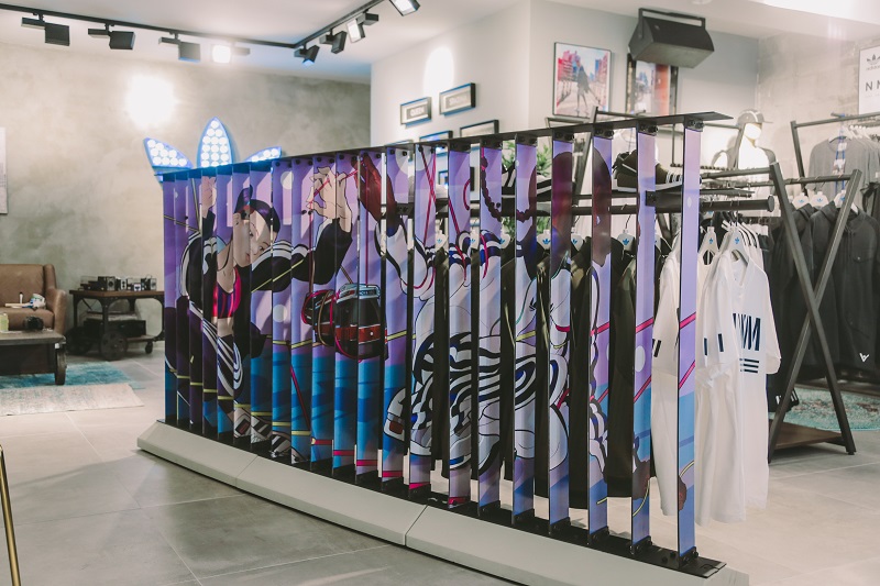 (Unique artwork on the 2nd floor) 